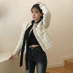 毛呢材質挺度佳🌹